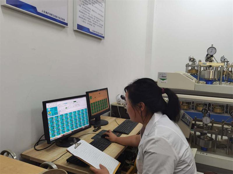 公司同002A：土工試驗甲級，可以承擔(dān)甲級及以下工程勘察資格所能承擔(dān)工程勘察項目的土工試驗任務(wù)； 聯(lián)系人：任玲，電話：18653883892(圖3)