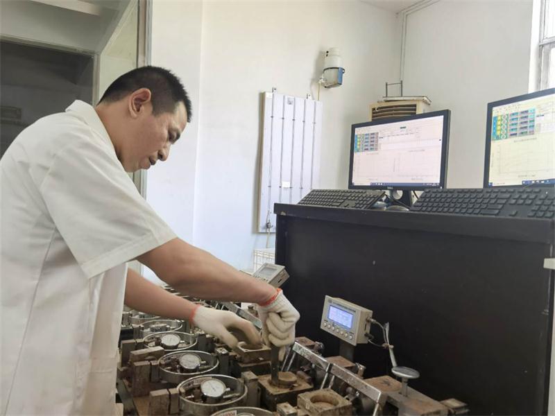 公司同002A：土工試驗甲級，可以承擔(dān)甲級及以下工程勘察資格所能承擔(dān)工程勘察項目的土工試驗任務(wù)； 聯(lián)系人：任玲，電話：18653883892(圖2)