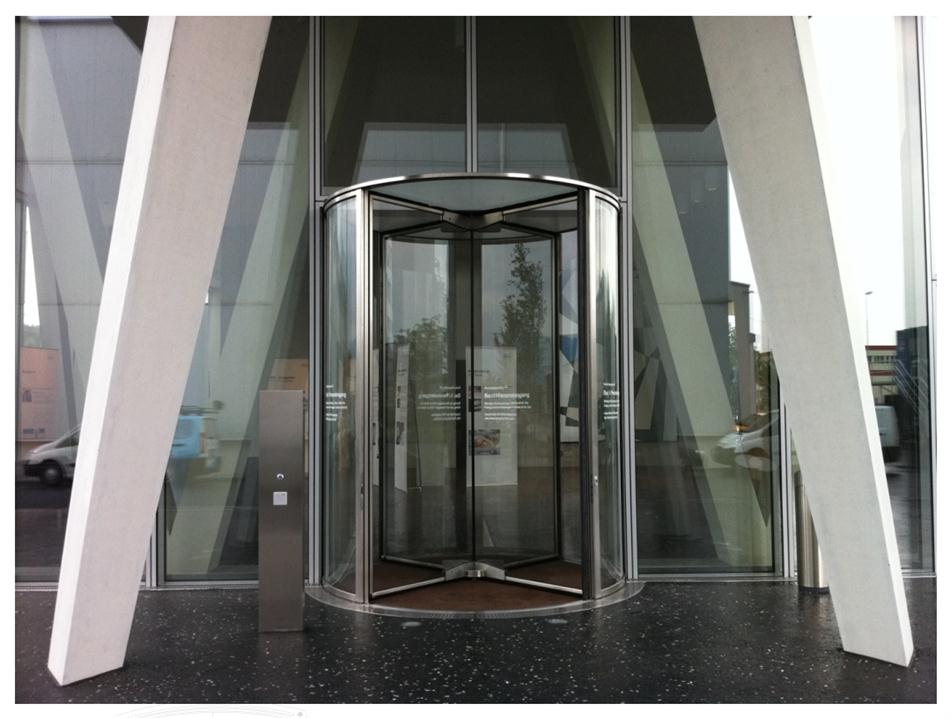 “水晶旋轉(zhuǎn)門”讓建筑、裝飾設(shè)計師更加自如！(圖2)